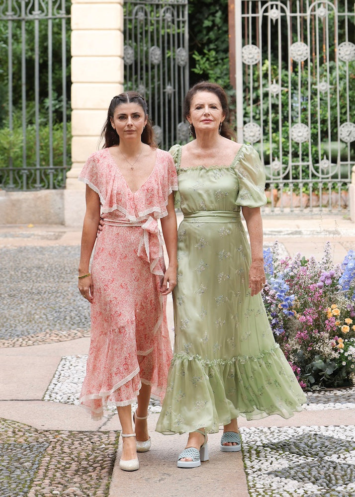 Abito avvolgente in chiffon stampato con rifiniture in pizzo