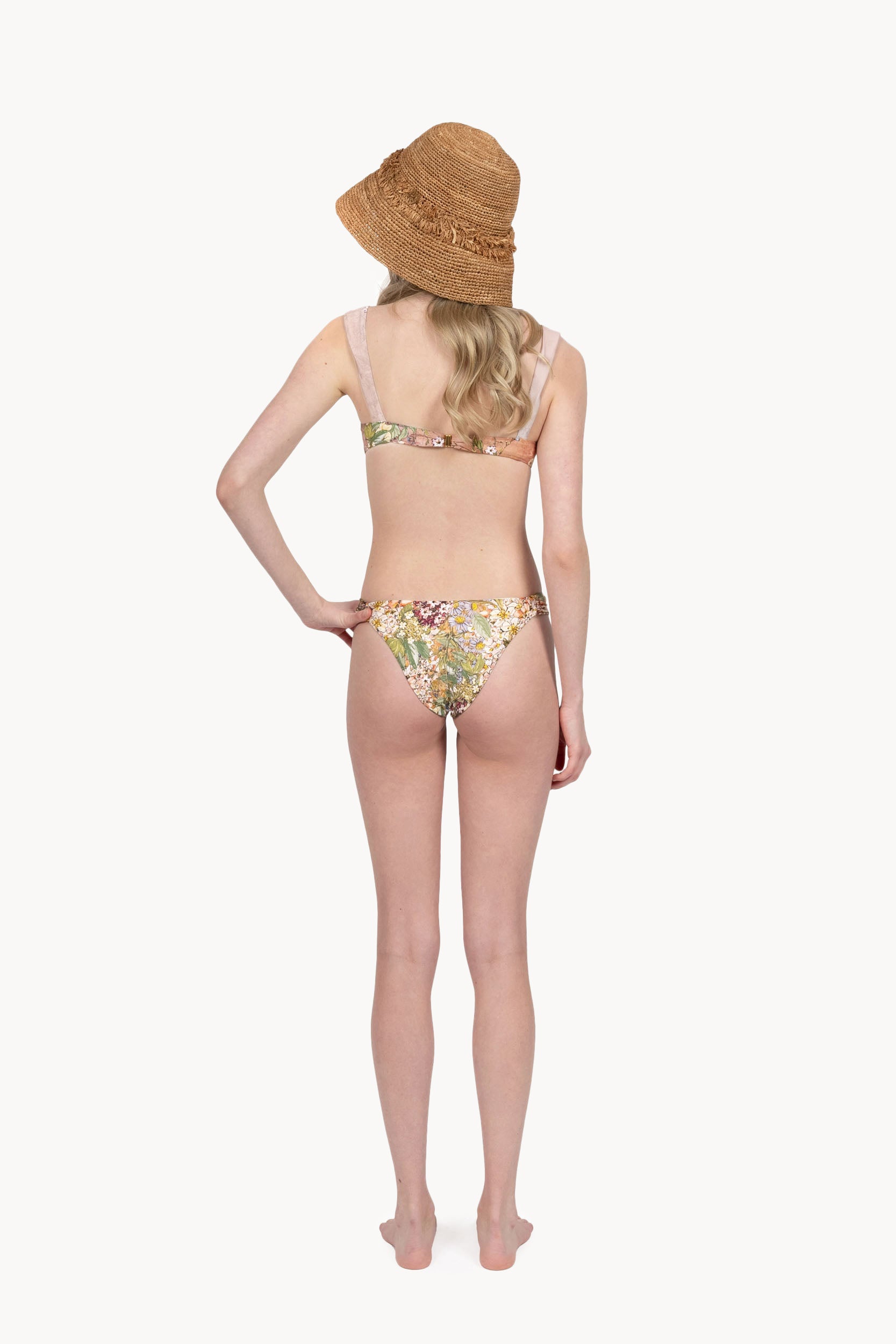 Set bikini balconette rosa floreale
