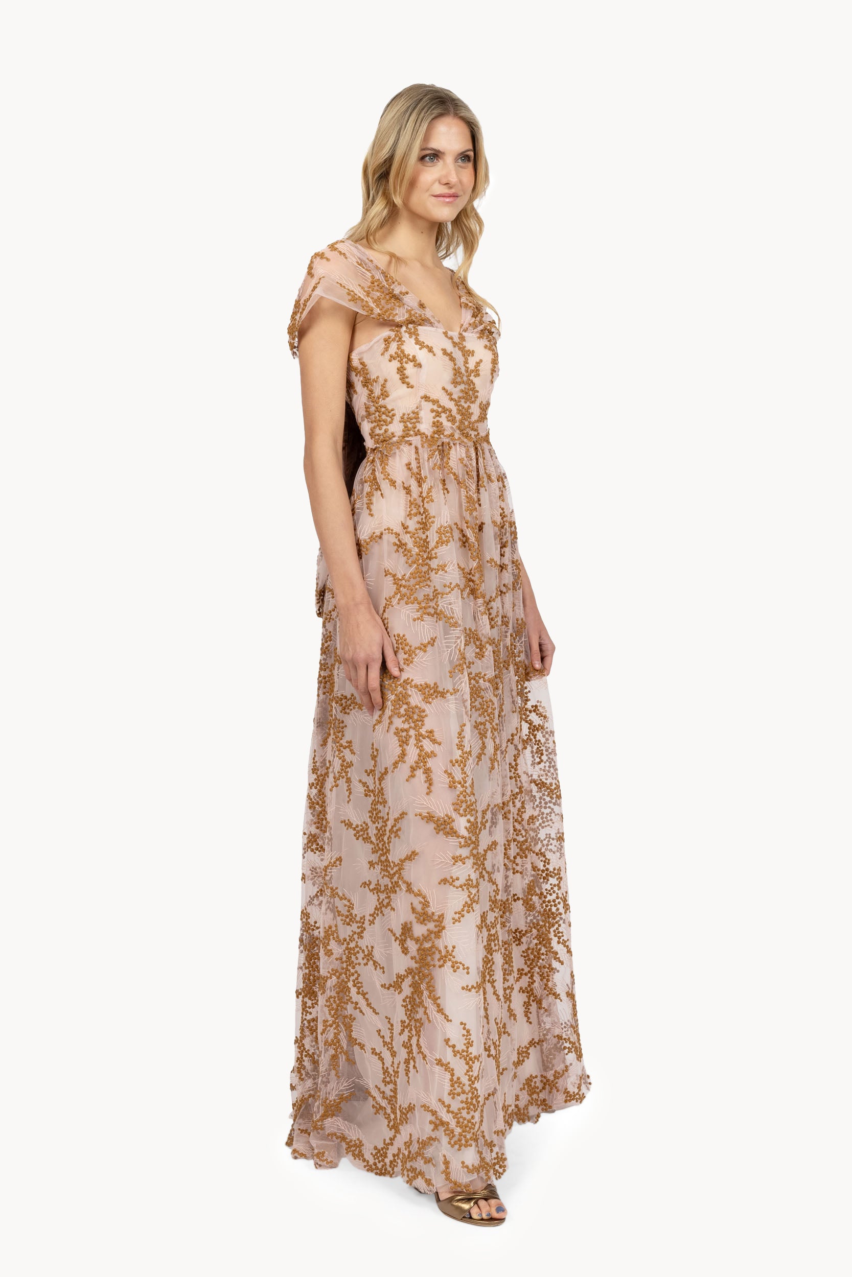 Embroidered tulle evening dress
