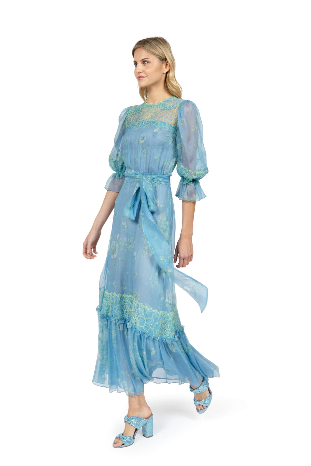 Abito in chiffon di seta con pizzo decorato