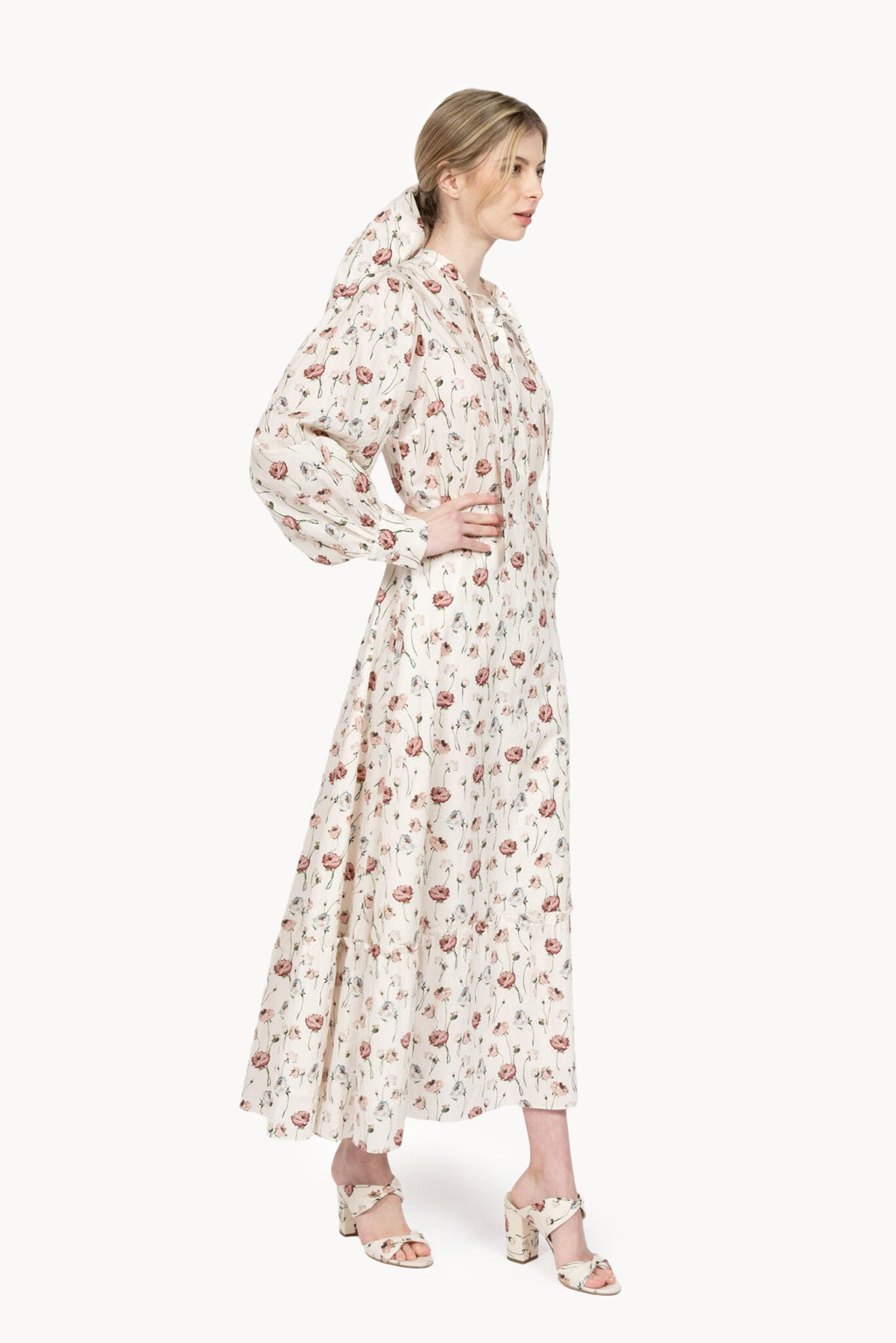 Cotton blouse with printed roses