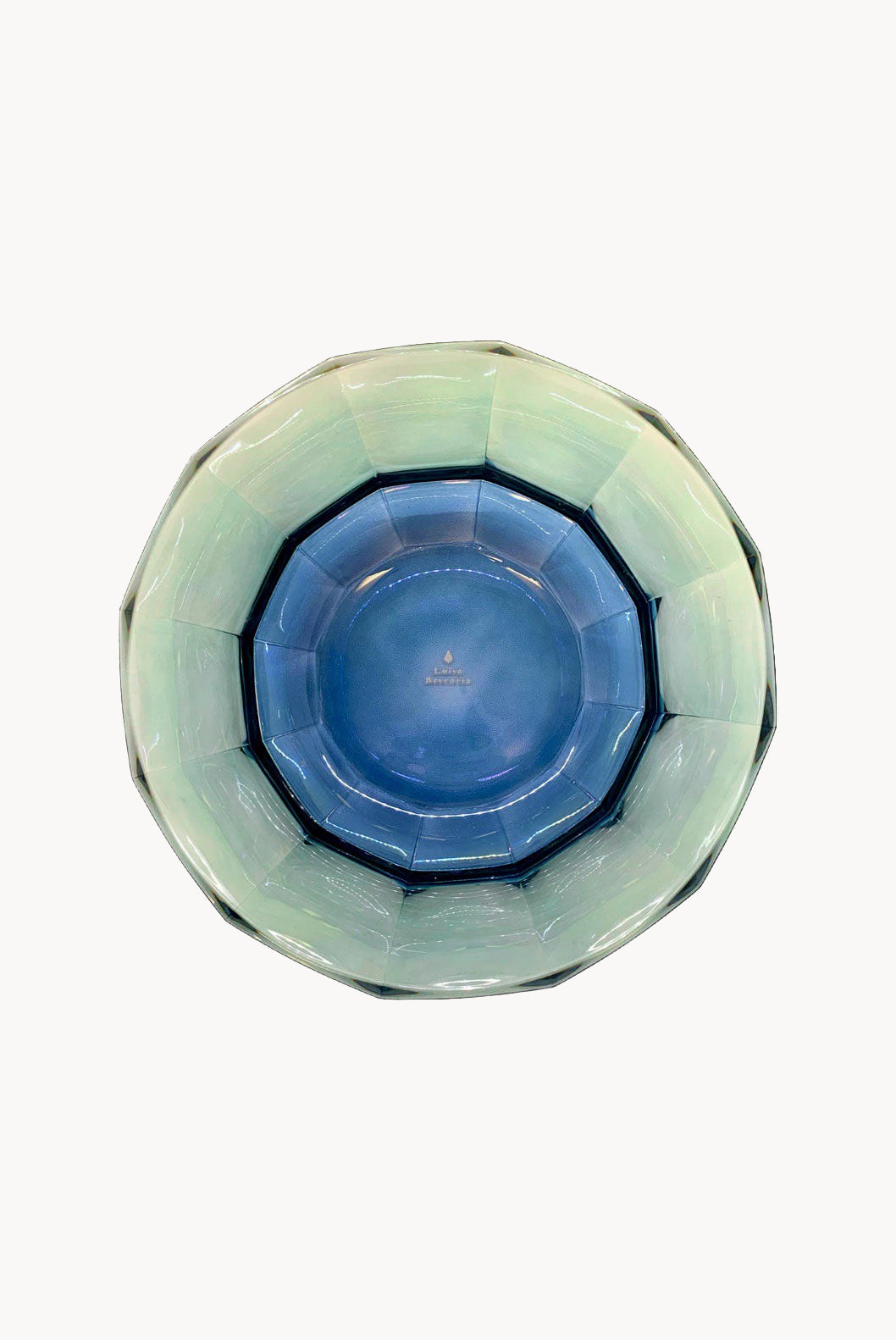Insalatiera in cristallo sfaccettato sfumata da blu a verde