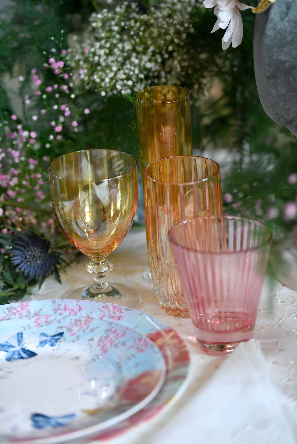 Set ambra di due bicchieri da vino Rosy