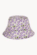 Cappello a secchiello con papaveri