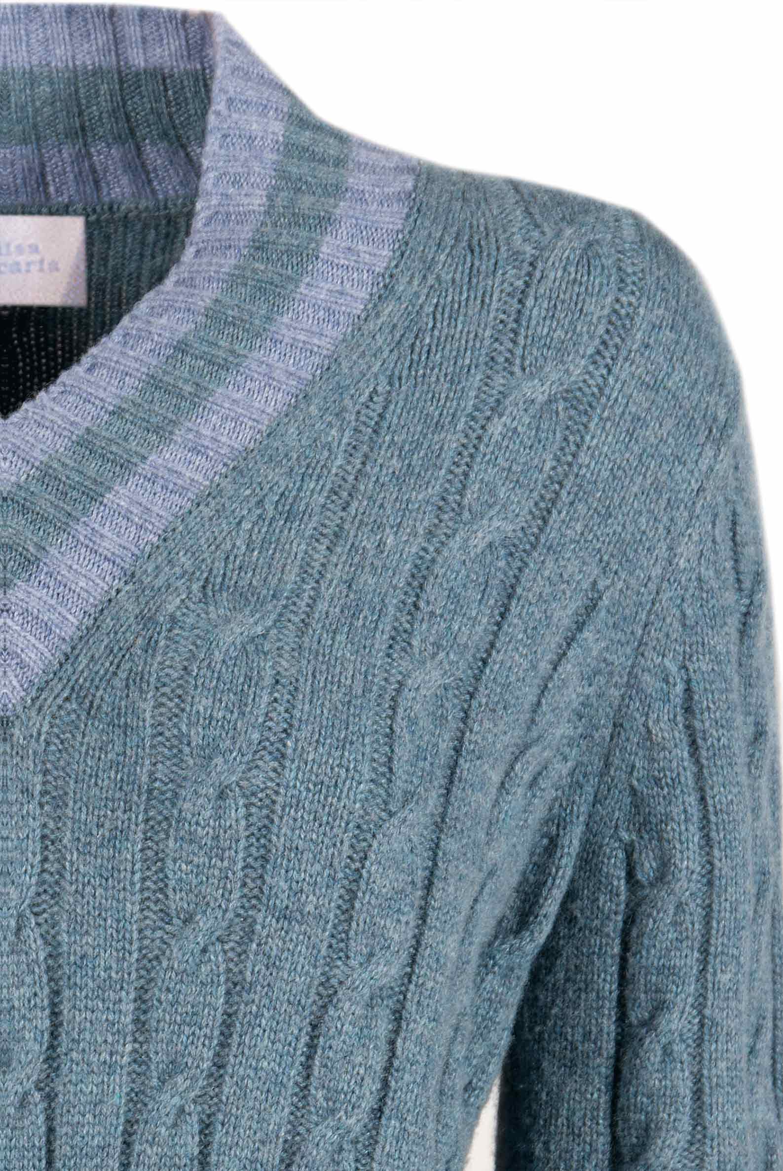 Maglione scollo a V in cashmere petrolio con trecce