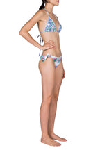 Bikini a triangolo e slip