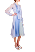 Abito corto in chiffon a tre colori con fiocco