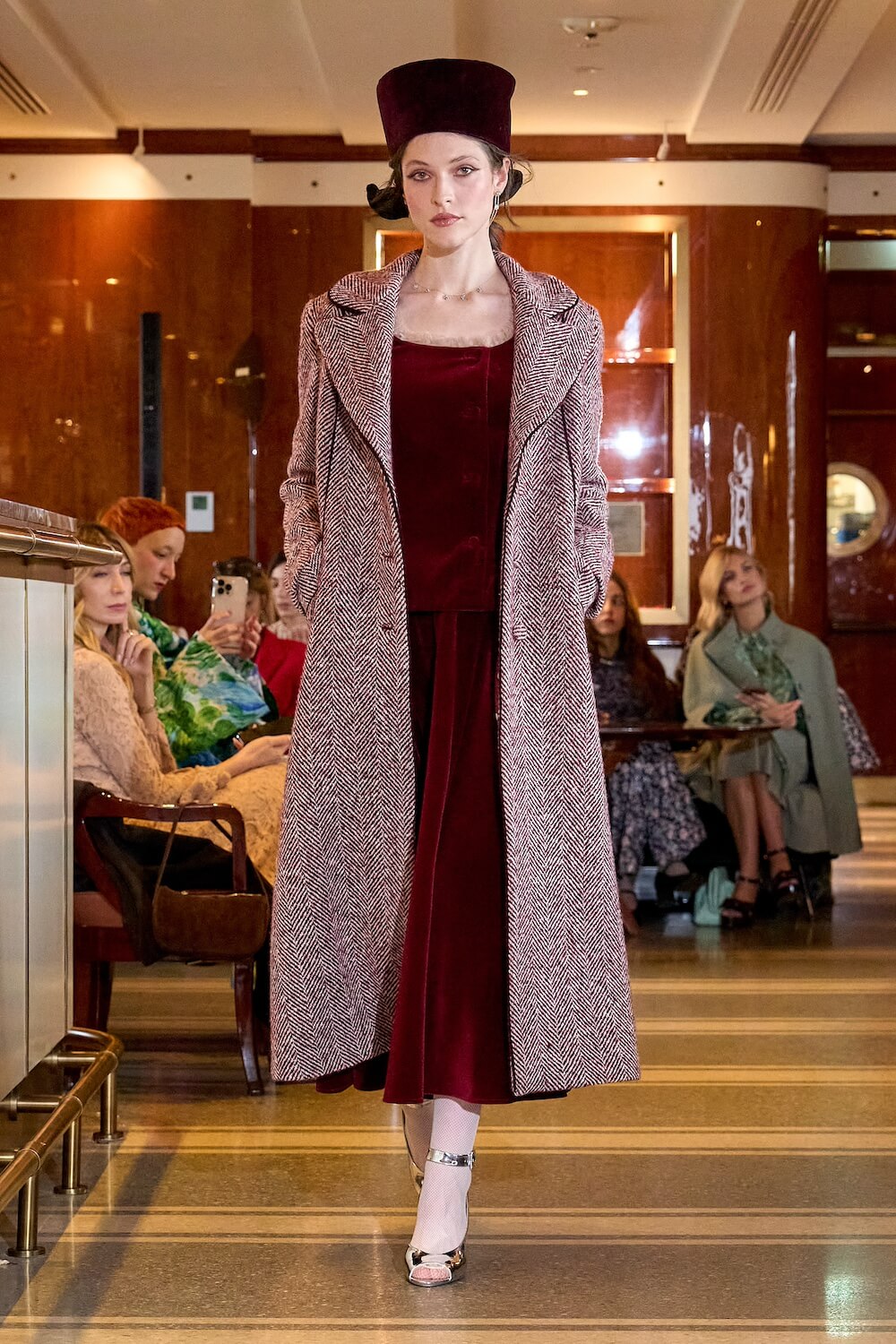Cappotto a Spina di Pesce