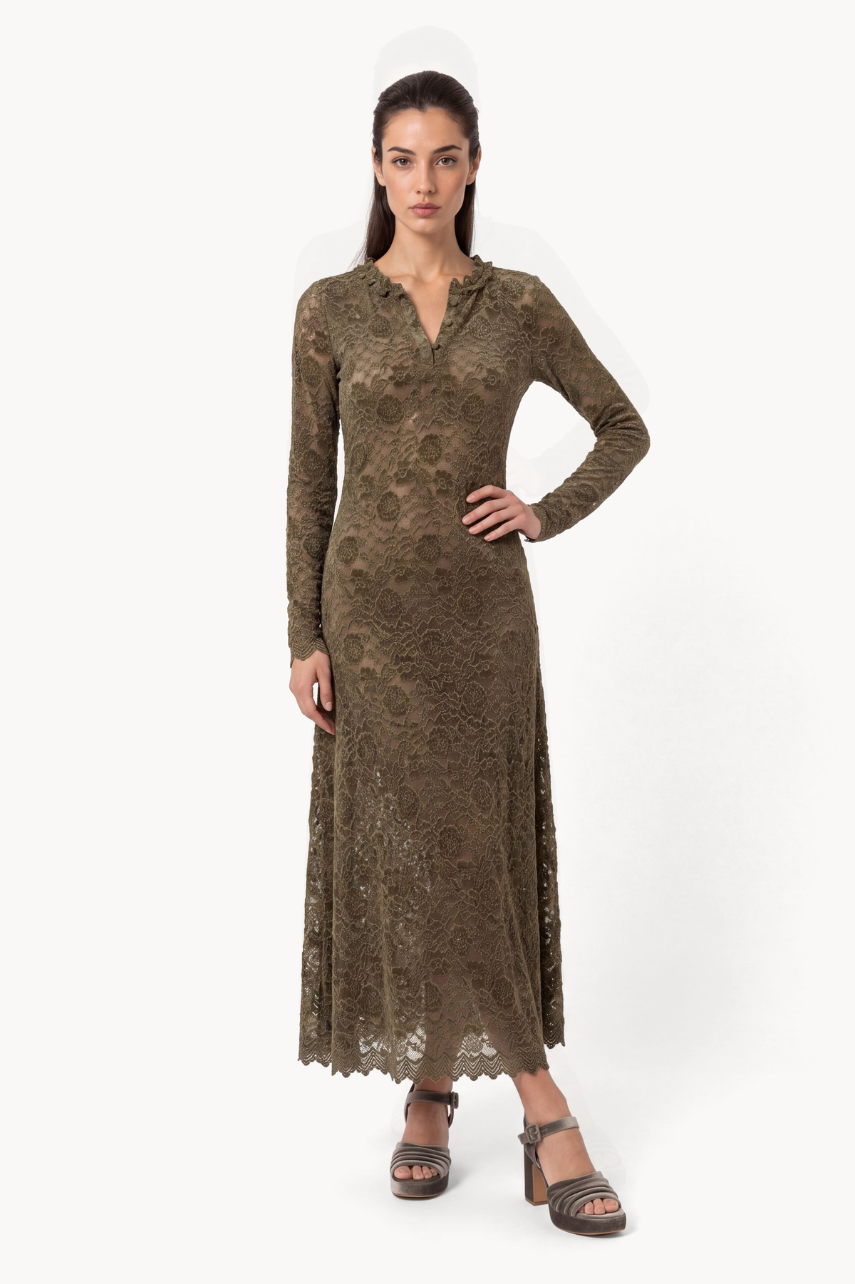 Fitted midi dress in floral chenille lace