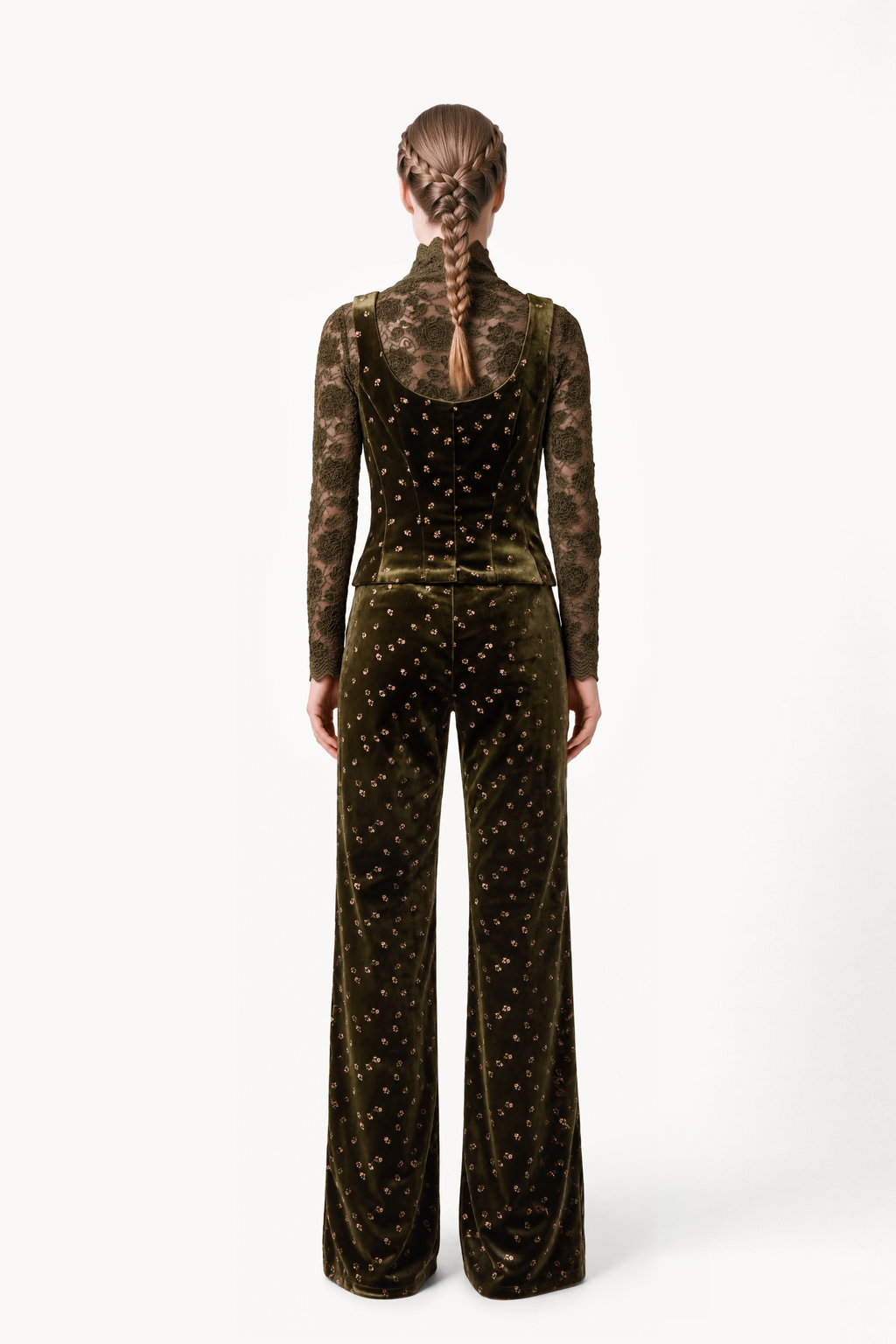 Tailored buttoned vest in floral-embroidered velvet
