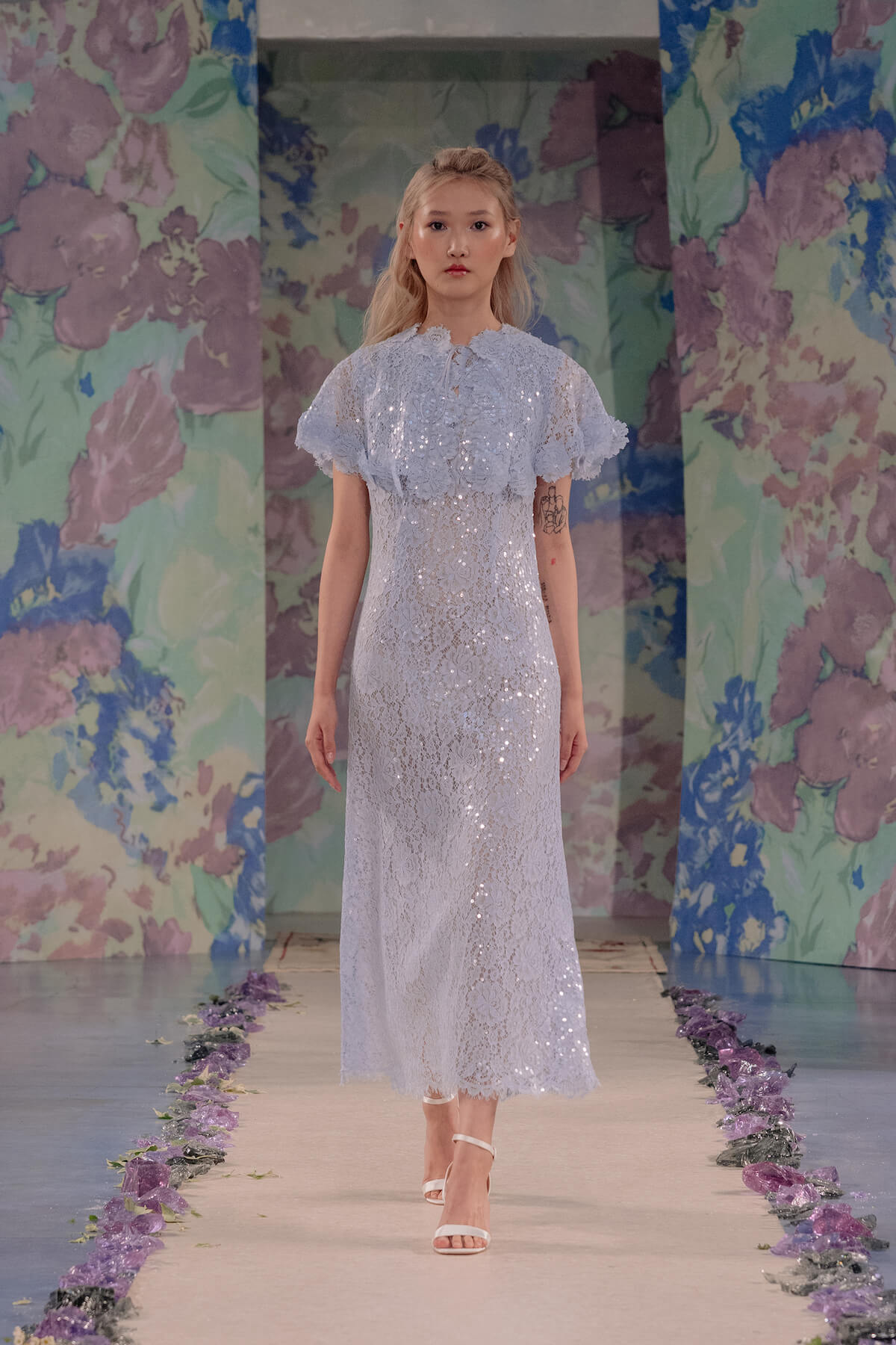 Sequinned Lace Short Cape Dress