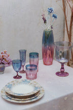Set di due bicchieri da vino sfumatura viola a blu
