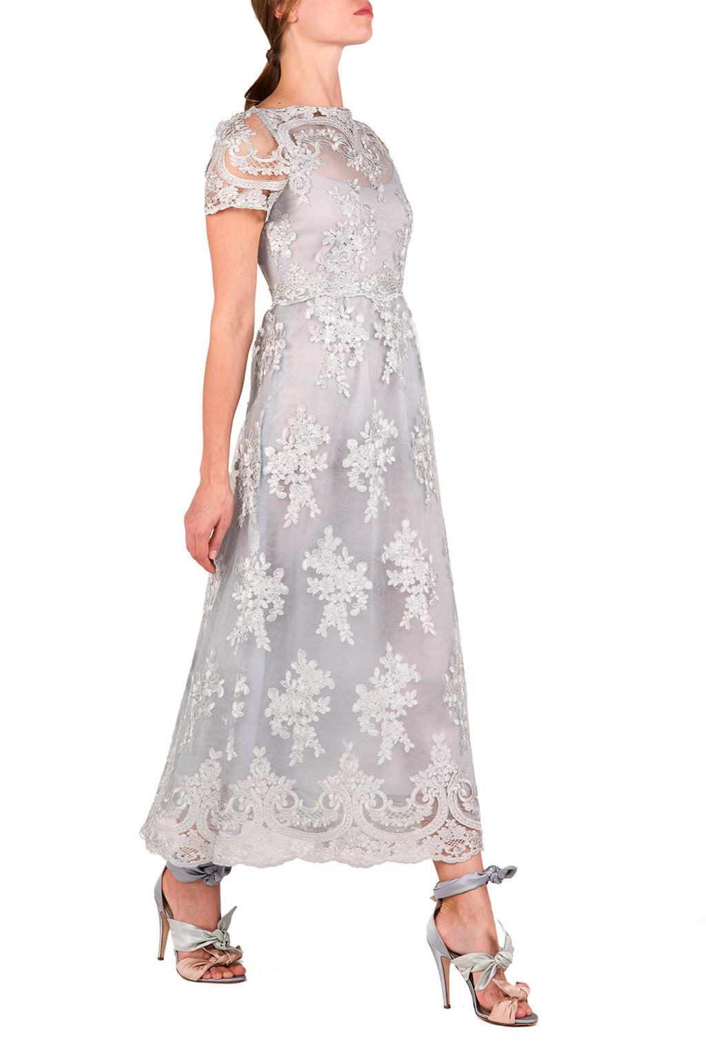 Abito midi in pizzo floreale