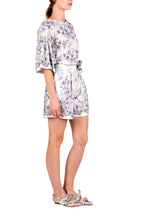 Shorts in popeline stampati con farfalle