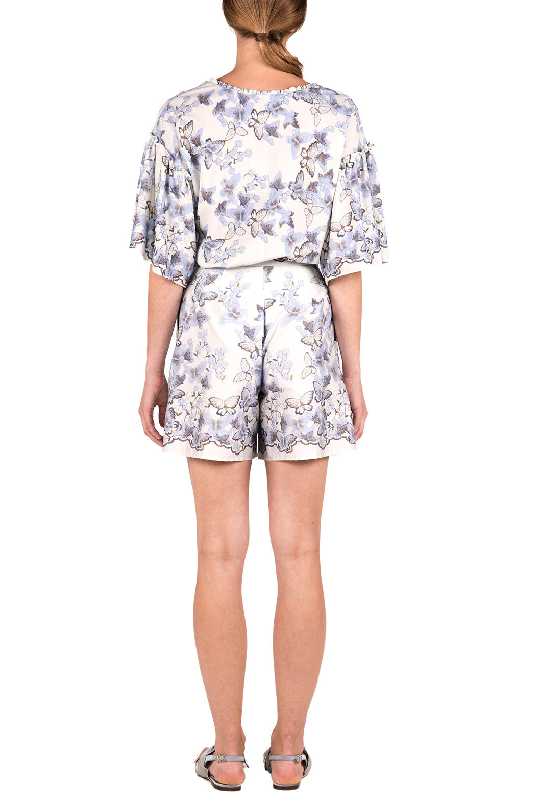 Shorts in popeline stampati con farfalle