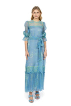 Abito in chiffon di seta con pizzo decorato