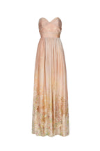Draped printed dress in smooth chiffon.