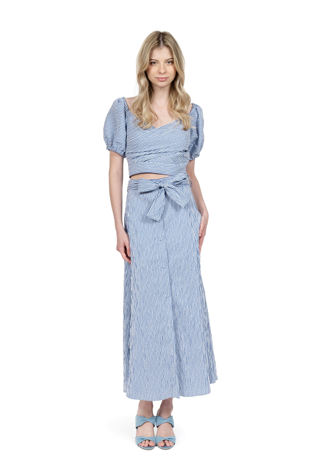 Top incrociato in cotone elasticizzato a righe blu