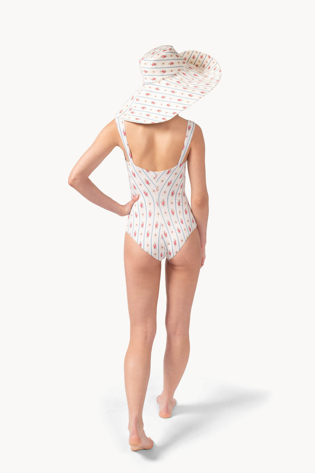 Costume intero con fantasia floreale e a righe