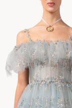 Abito in tulle ricamato floreale