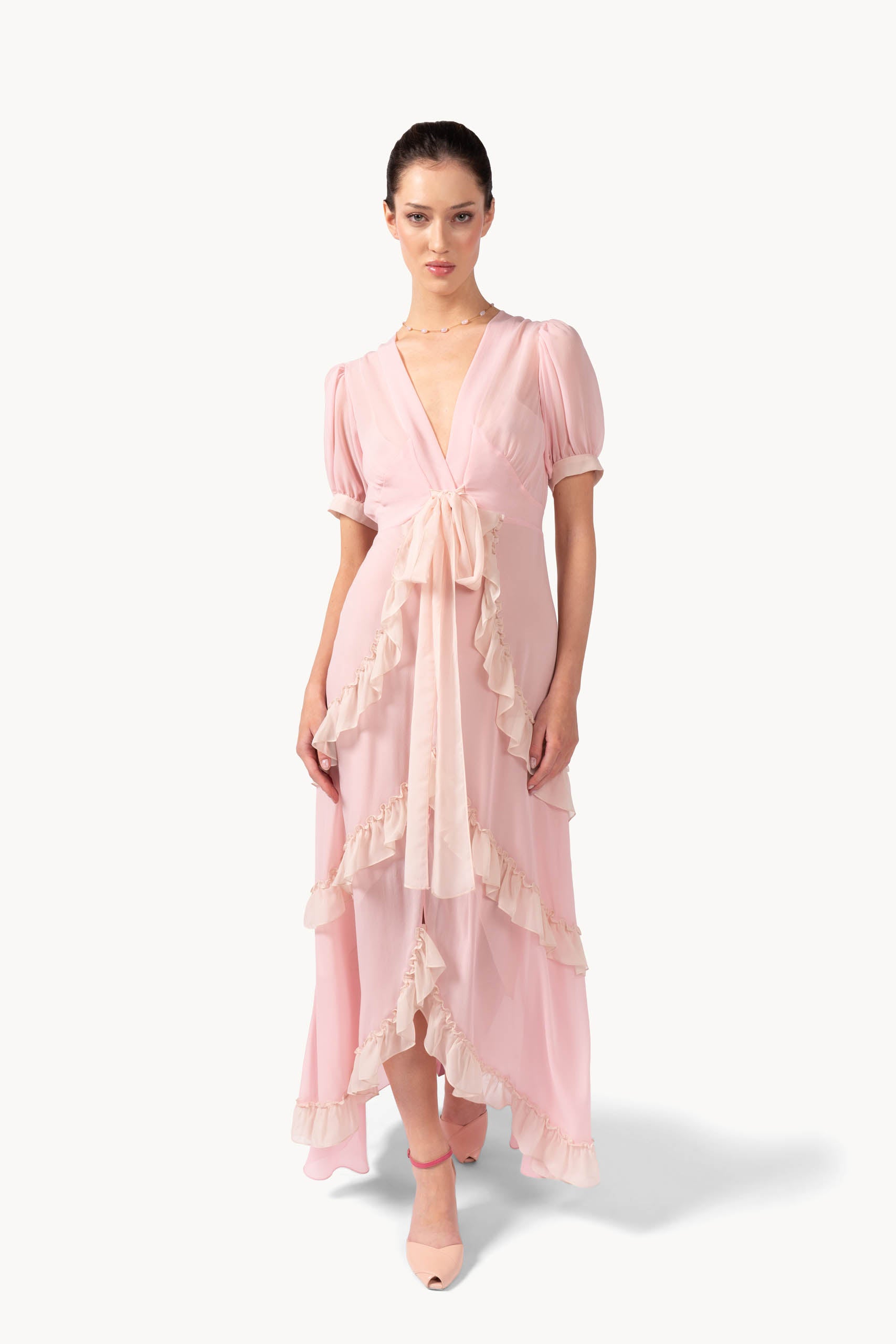 Abito in chiffon con volant
