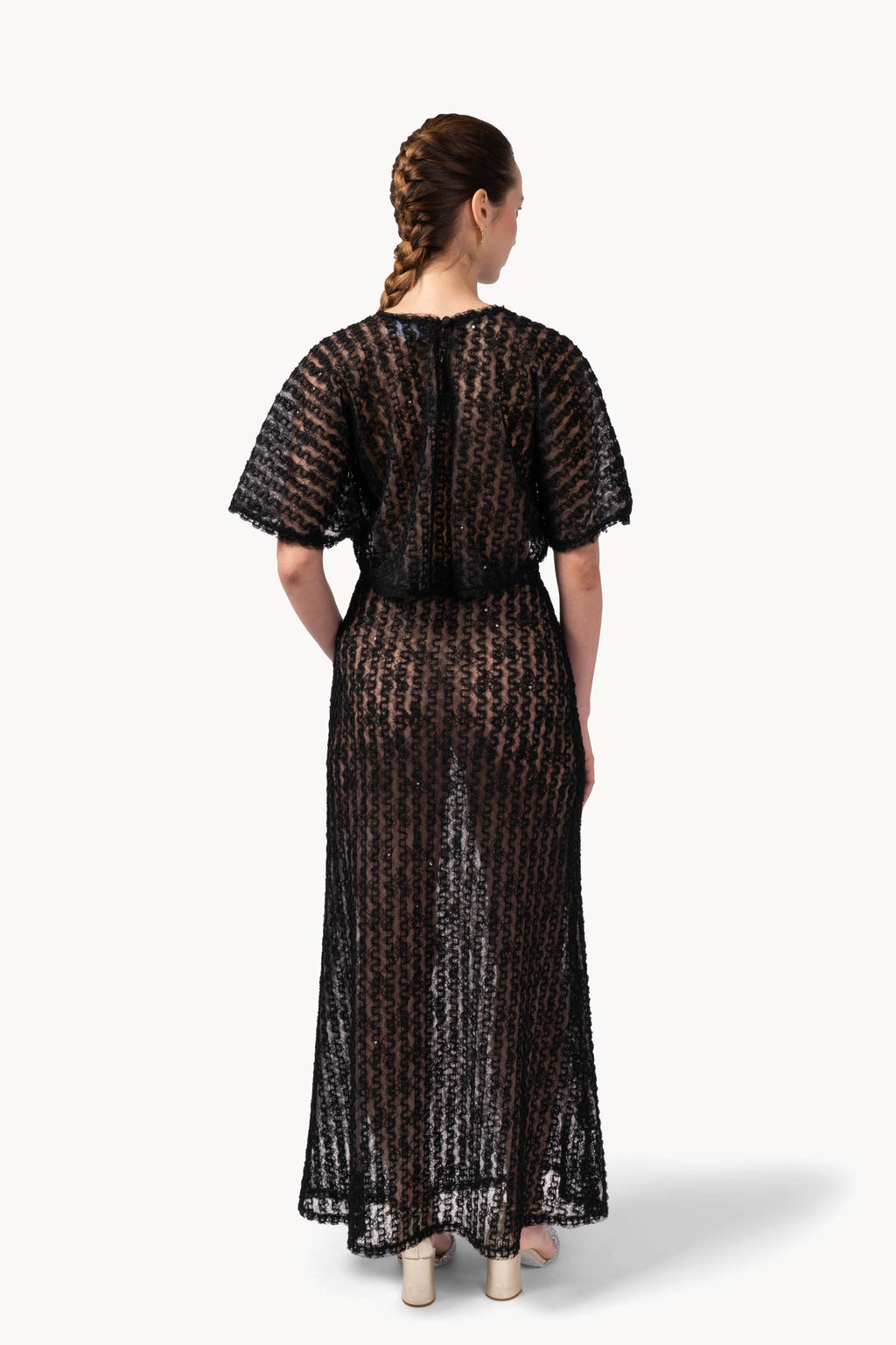 Gonna in organza e tulle ricamata con paillettes