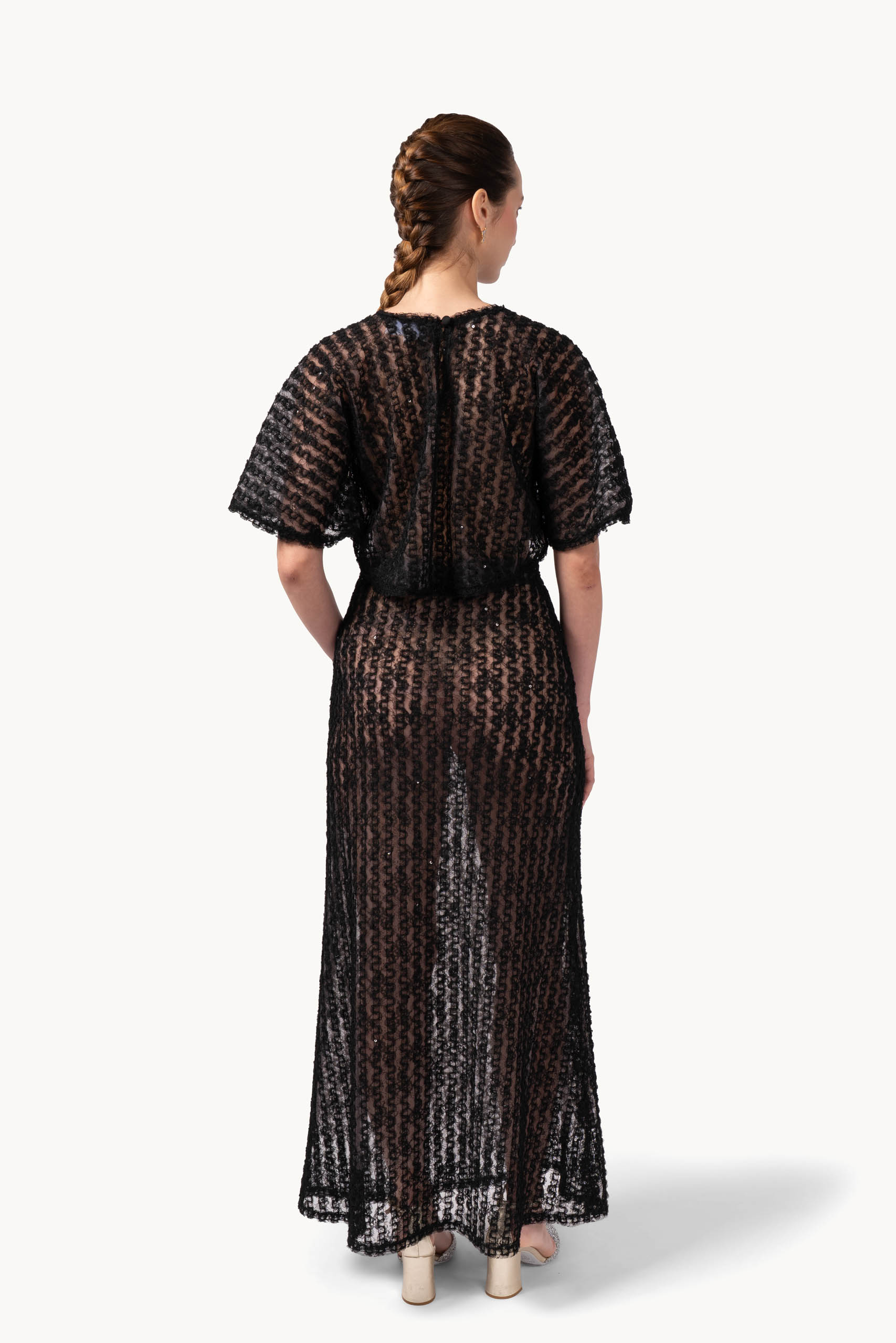Gonna in organza e tulle ricamata con paillettes