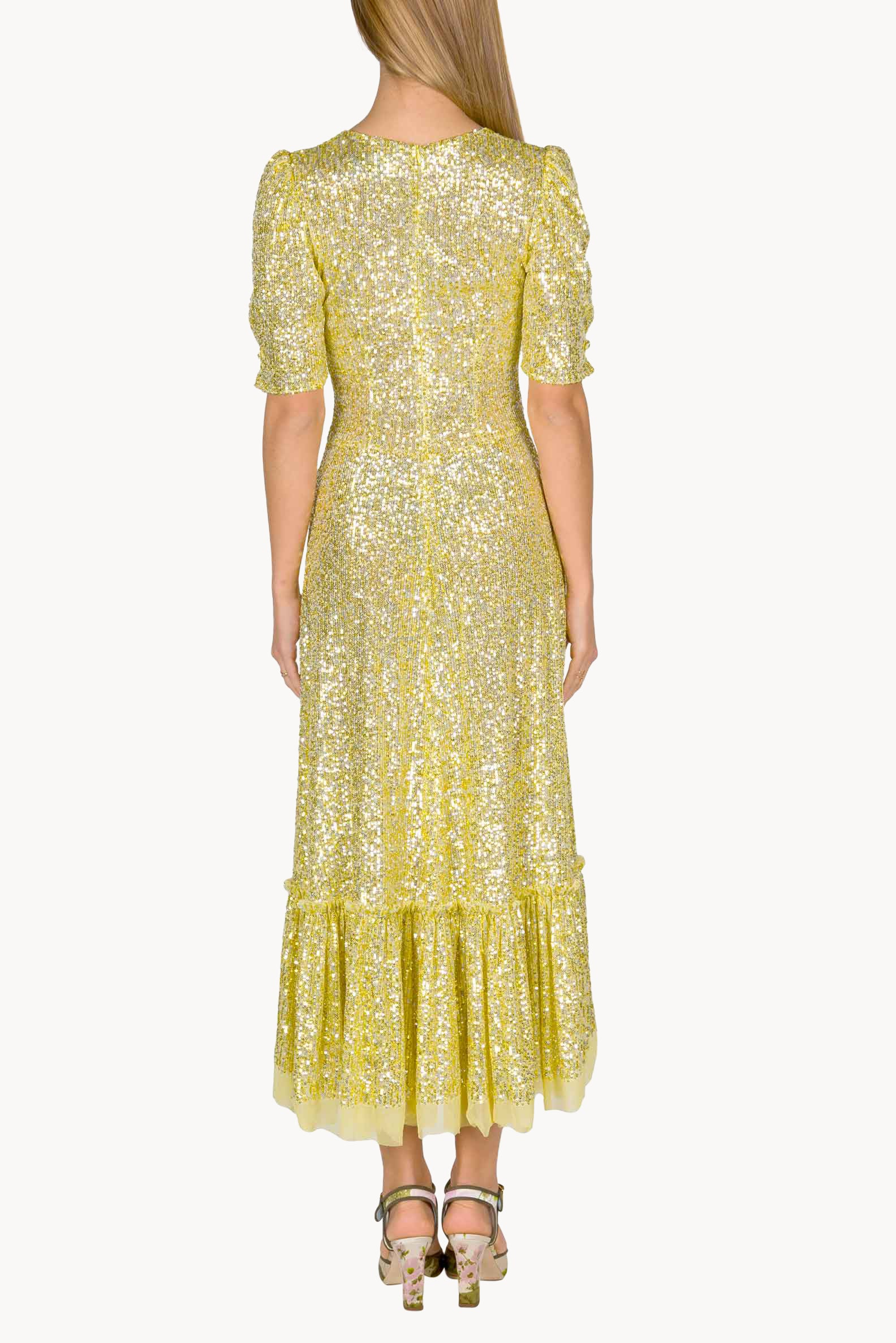 Vestito con paillettes e balze