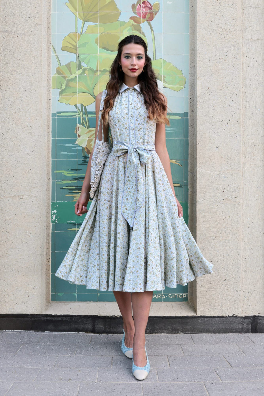 Look E10