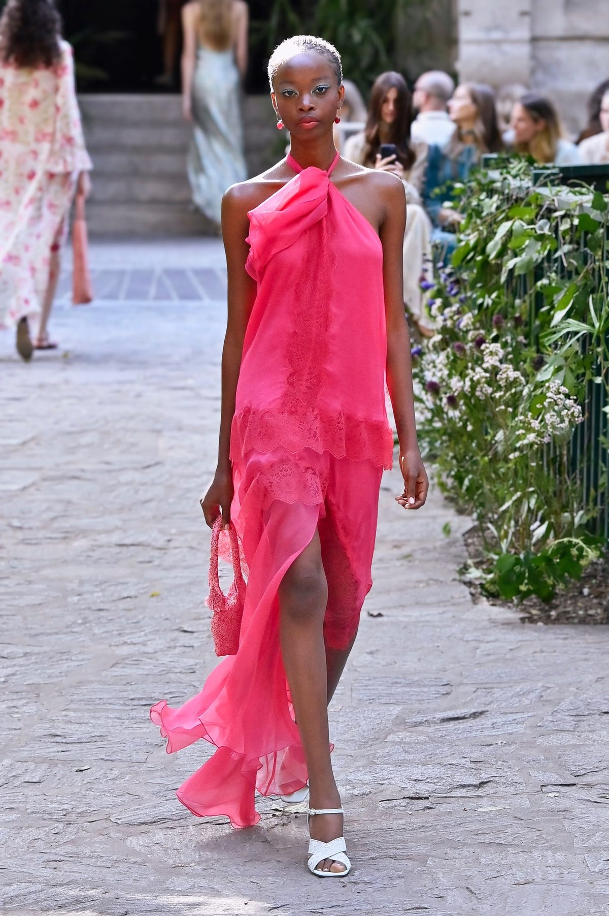 Look 11