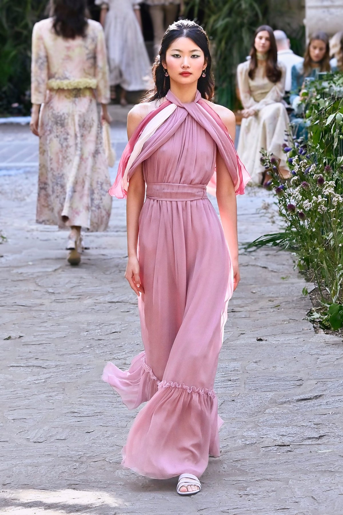 Look 24