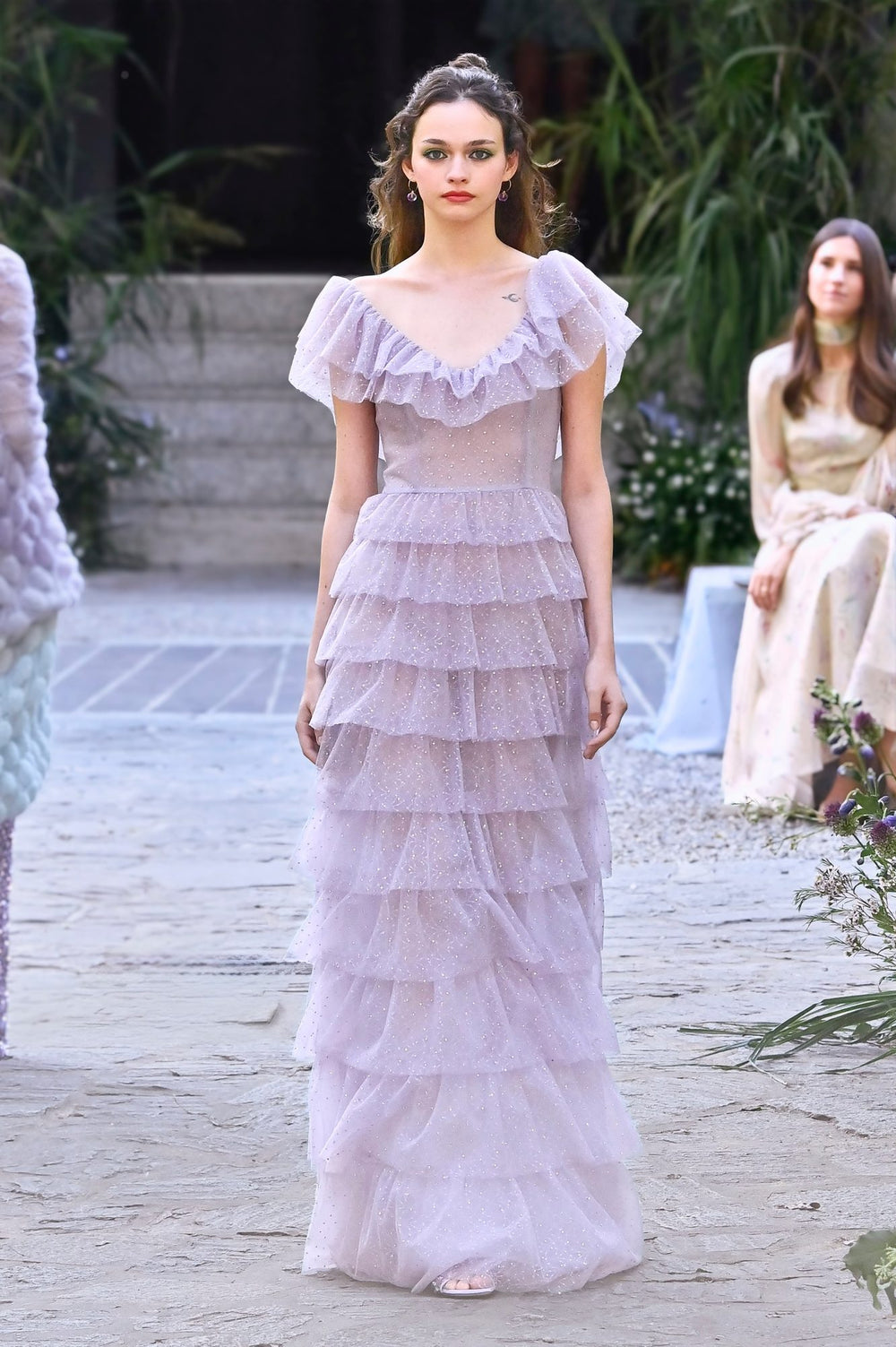 Look 50