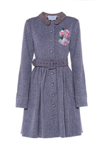Abito in tweed a maniche lunghe con ricamo