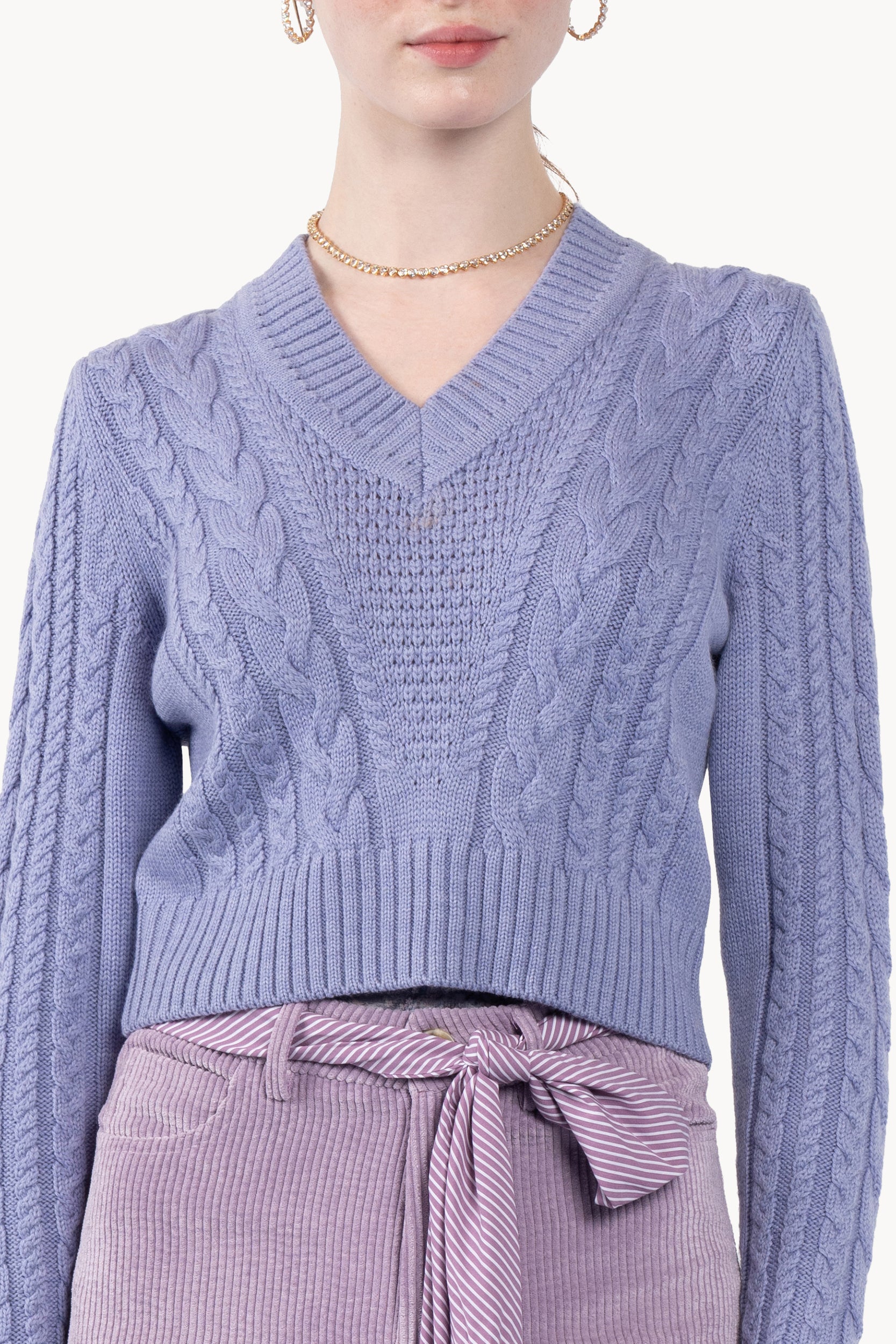 Maglione a scollo a V intrecciato