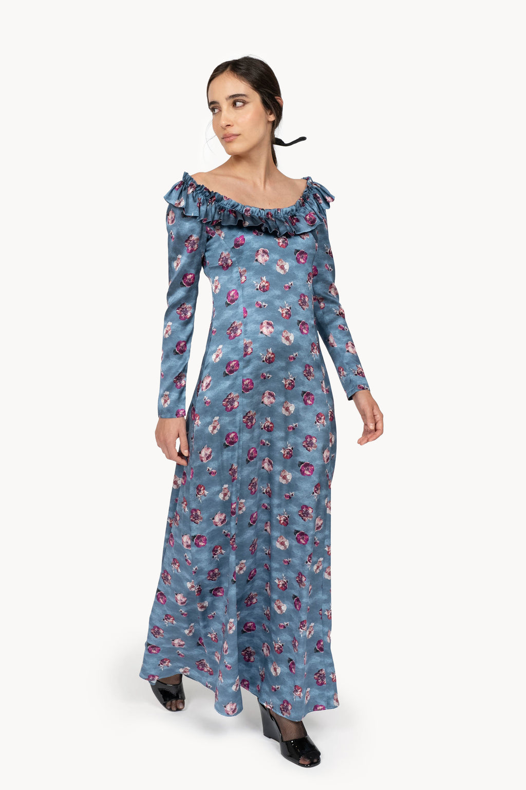 Vestito con Fiore di Viola del Pensiero