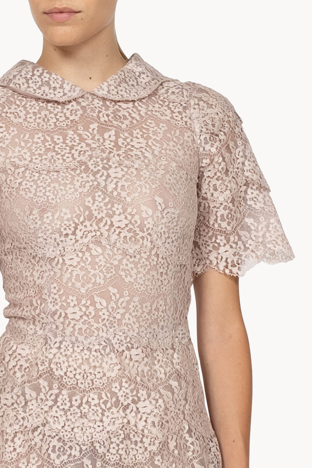 Vestito Dolly Rosa con Pizzo