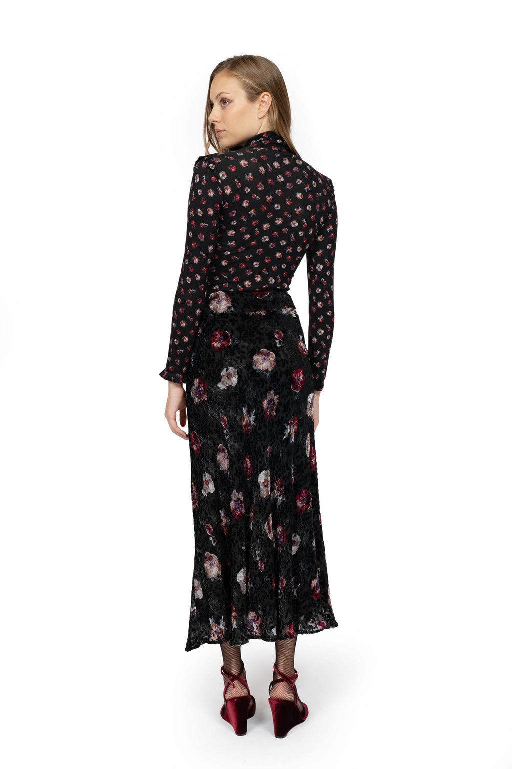 Dolcevita in lana floreale nero in jersey