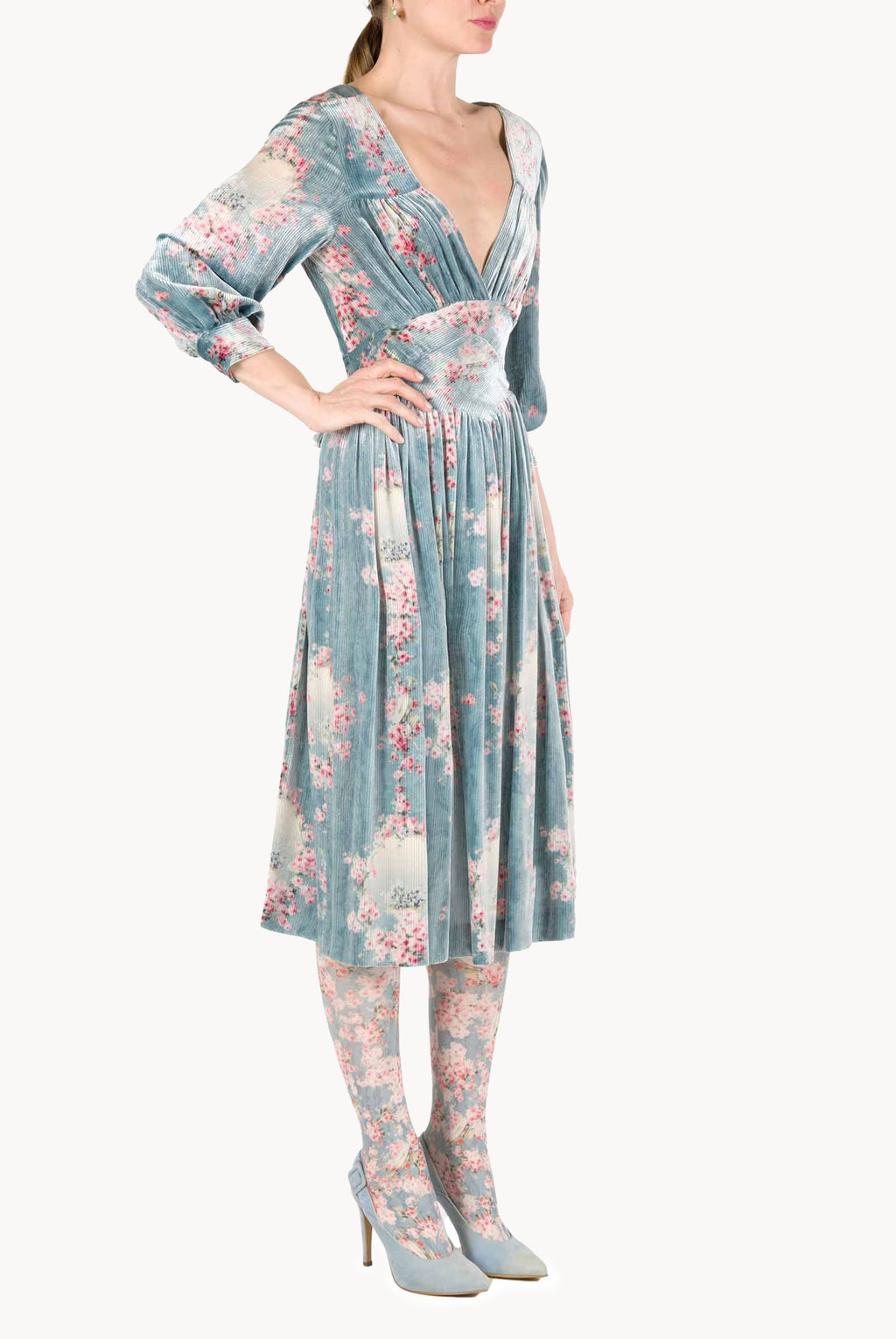 Devorè Three-Quarter Sleeve Dress