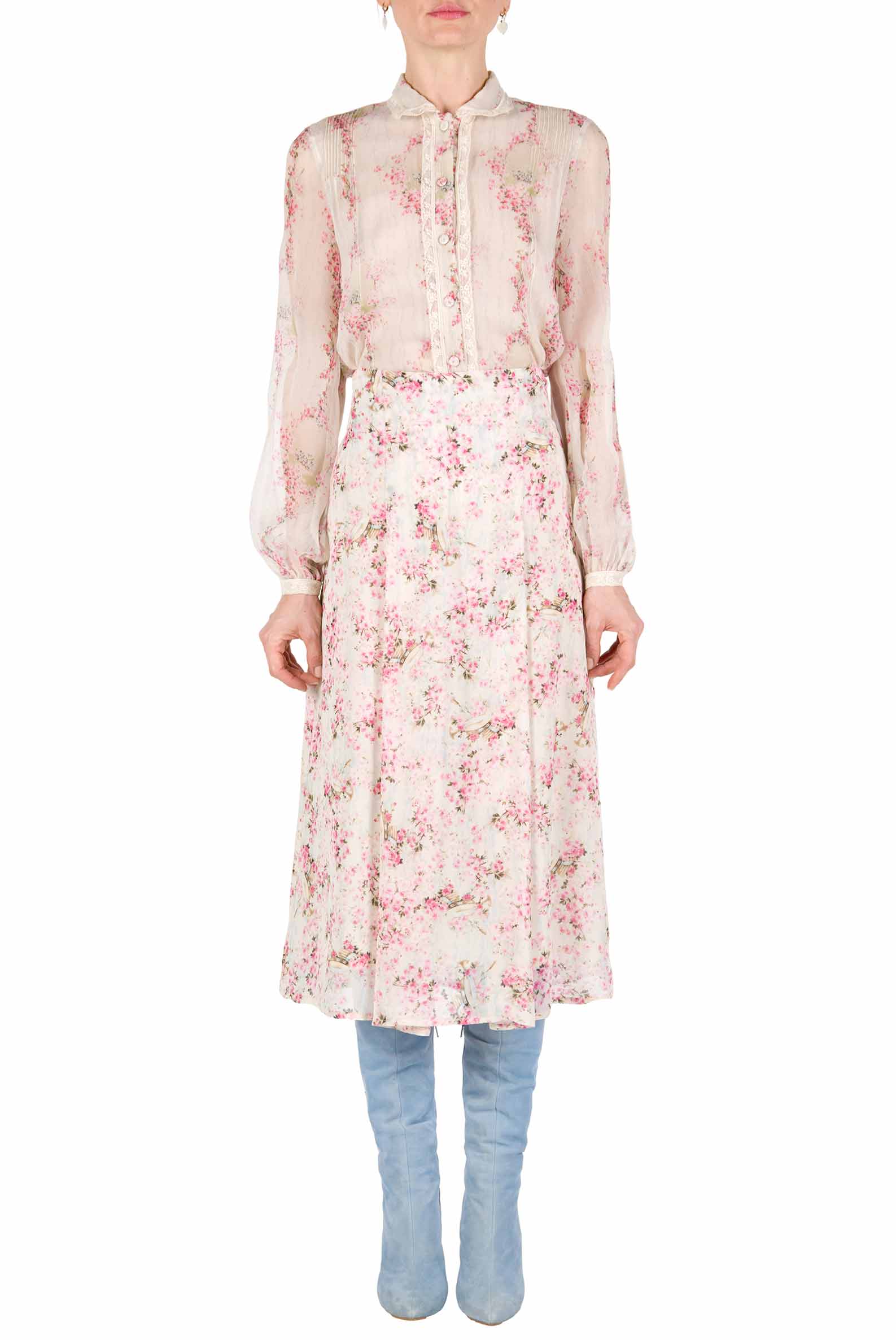 Gonna in georgette stampata con boccioli di rosa