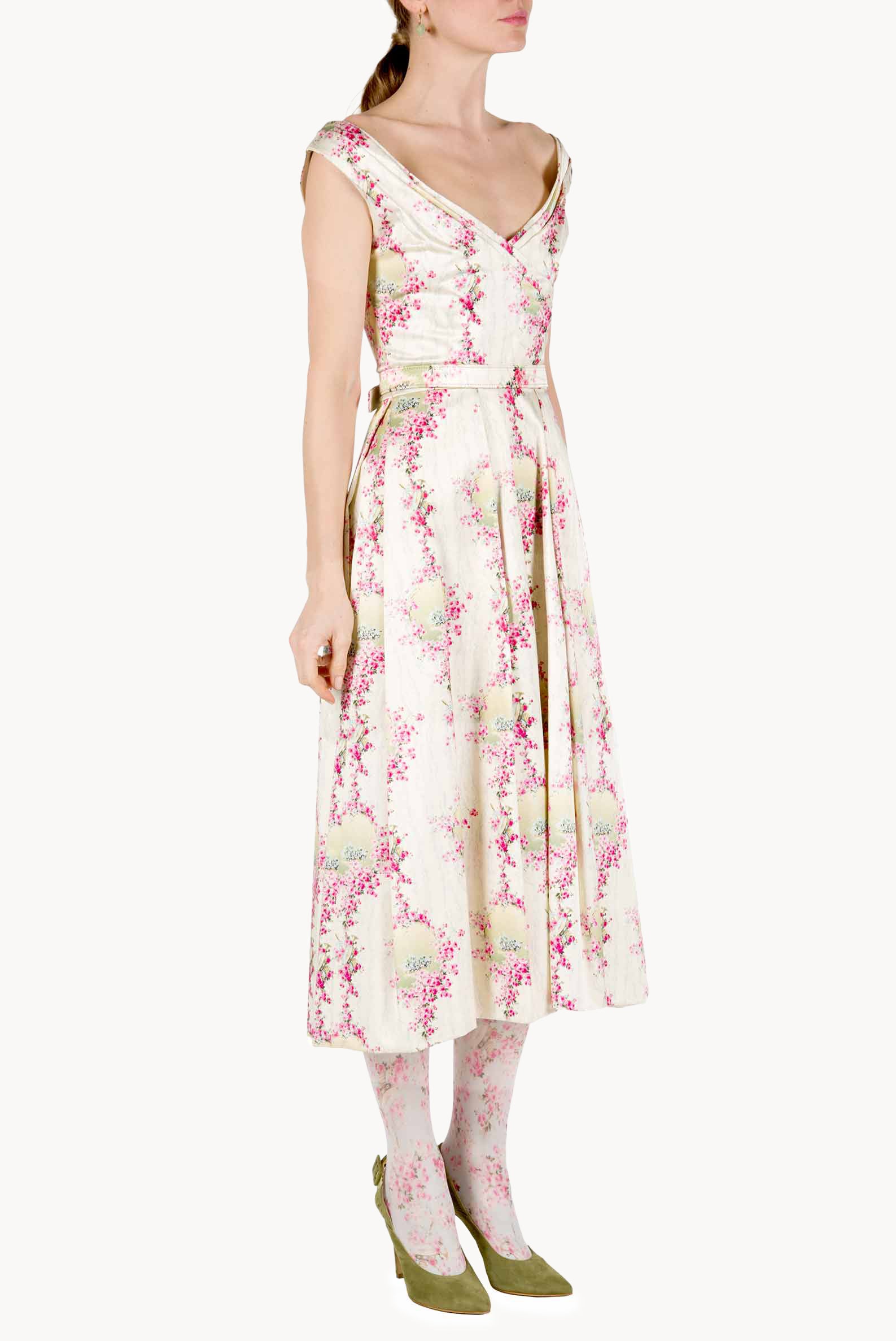 Duchesse Dress Wide Neckline
