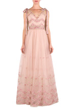 Abito da ballo in tulle ricamato