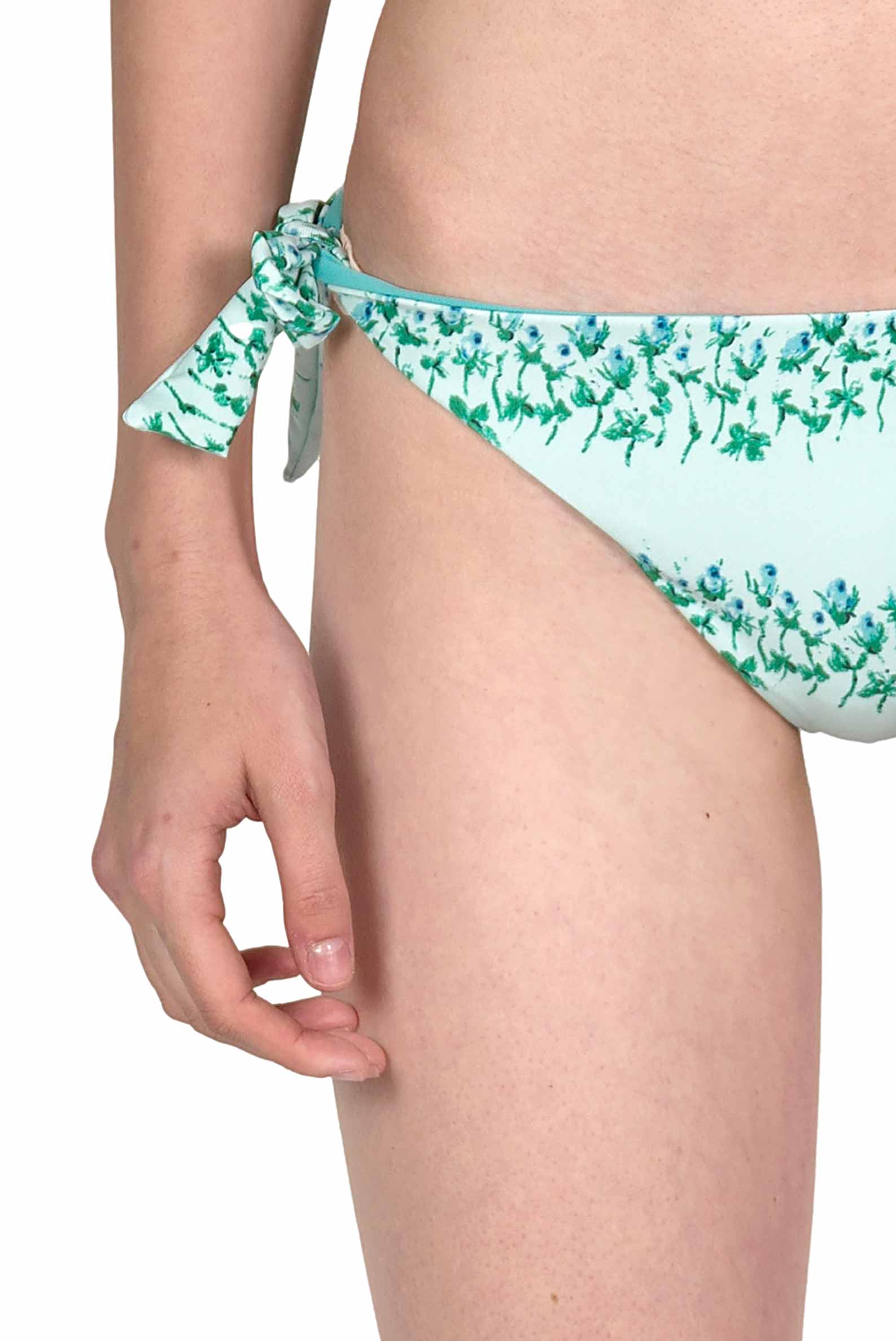 Bikini triangolo e slip blu a righe floreali