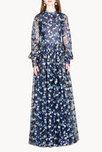 Abito in Tulle Decorato con Paillettes