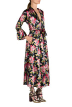 Abito avvolgente Luisa in satin con stampa di rose floreali