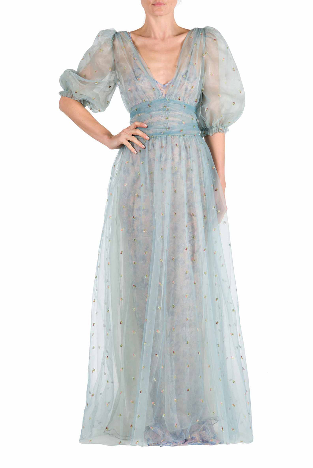 Abito ricamato in tulle