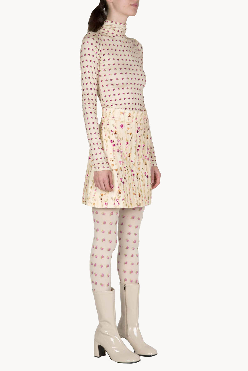 Vintage Buds Printed Beige Turtleneck