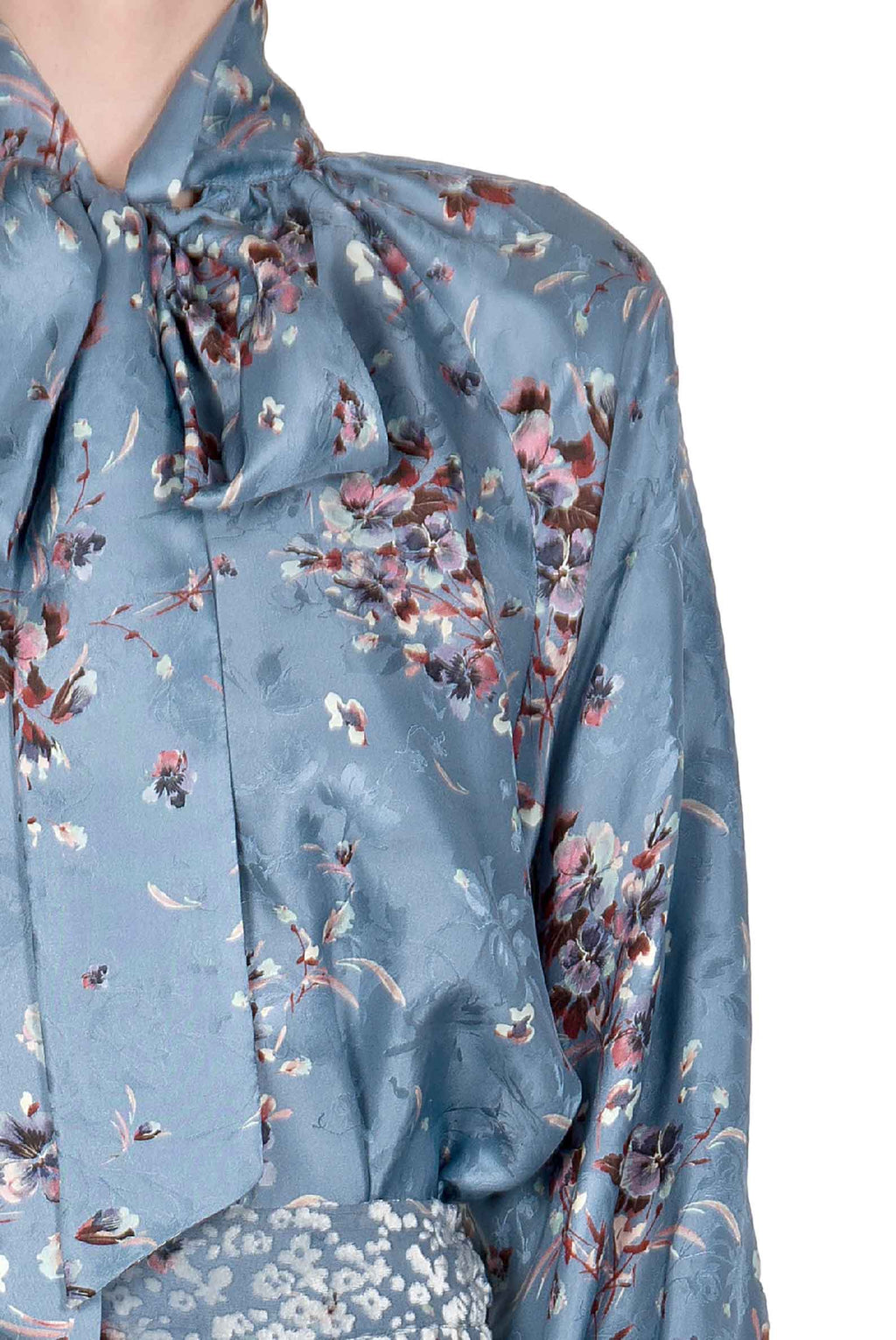Camicia Flower Storm con dettaglio a fiocco