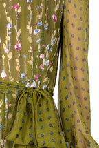 Abito in georgette stampata con ghirlanda di fiori