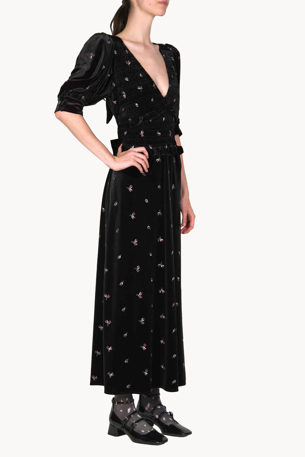 Abito Winter Garden ricamato con smock