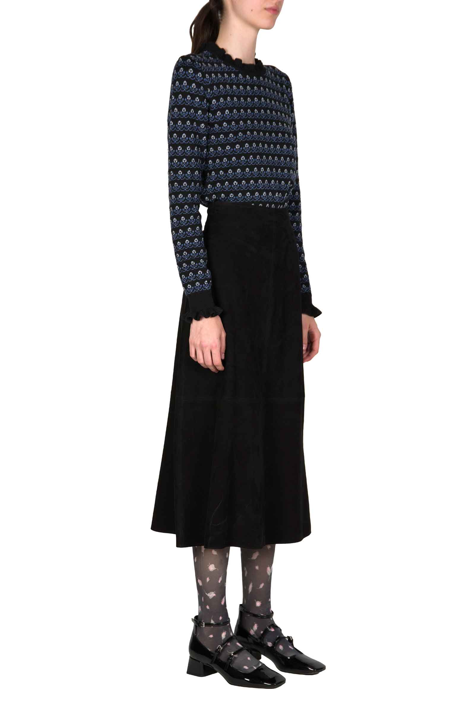 Maglione nero girocollo floreale